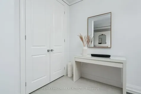 3 Judith Drive Toronto ON M4J 2R8