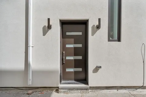 3 Judith Drive Toronto ON M4J 2R8