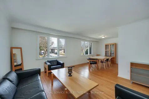 14 Hathway Drive Toronto ON M1P 4L5