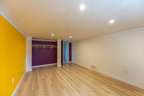 14 Hathway Drive Toronto ON M1P 4L5