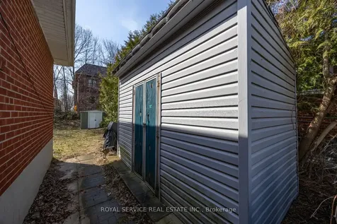 14 Hathway Drive Toronto ON M1P 4L5