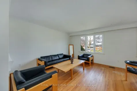 14 Hathway Drive Toronto ON M1P 4L5