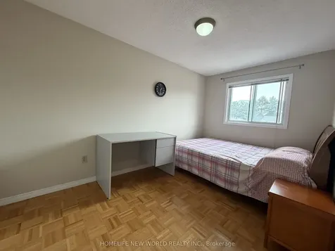 1121 Sandhurst Circle Toronto ON M1V 1V4