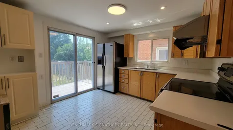 35 Wintermute Boulevard Toronto ON M1W 3M5