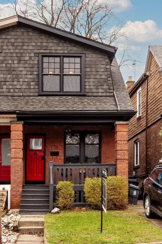 176 Gainsborough Road Toronto ON M4L 3C4