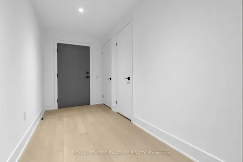 1888 Queen Street E Toronto ON M4L 1H4
