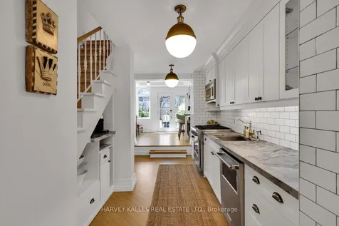130 Morse Street Toronto ON M4M 2P8