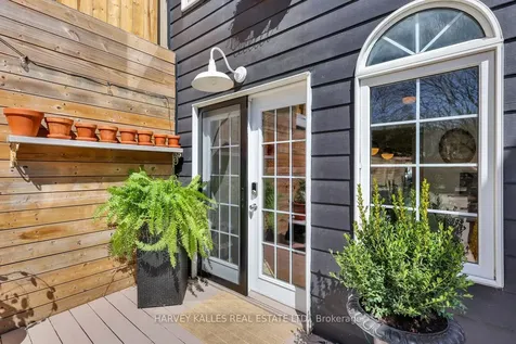 130 Morse Street Toronto ON M4M 2P8