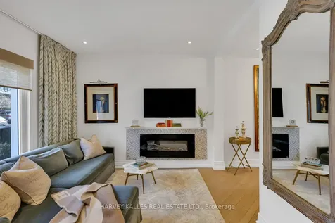 130 Morse Street Toronto ON M4M 2P8