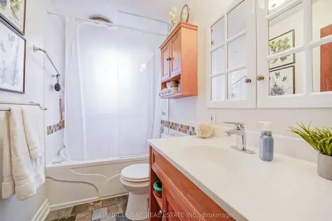 804 Byron Street S Whitby ON L1N 4R8