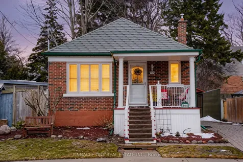 804 Byron Street S Whitby ON L1N 4R8