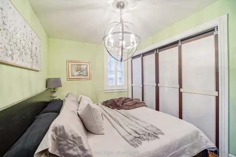 804 Byron Street S Whitby ON L1N 4R8