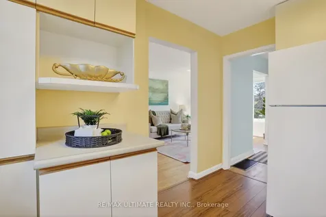 128 Woodfern Drive Toronto ON M1K 2L5