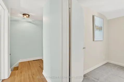 128 Woodfern Drive Toronto ON M1K 2L5
