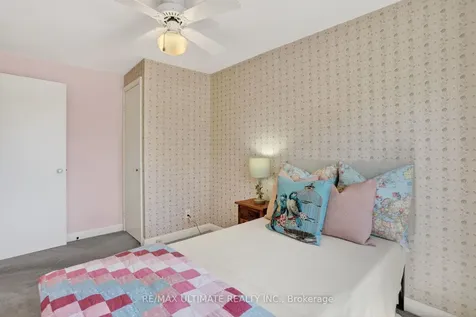 128 Woodfern Drive Toronto ON M1K 2L5