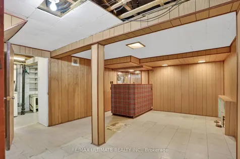 128 Woodfern Drive Toronto ON M1K 2L5
