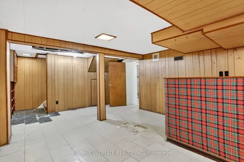 128 Woodfern Drive Toronto ON M1K 2L5