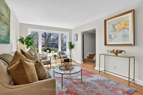 128 Woodfern Drive Toronto ON M1K 2L5
