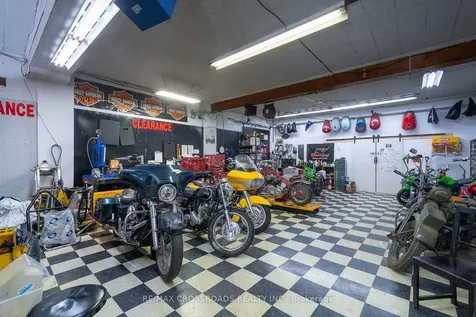 2230 Kingston Road Toronto ON M1N 1T9