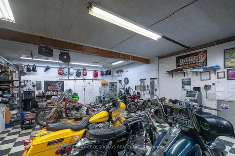 2230 Kingston Road Toronto ON M1N 1T9