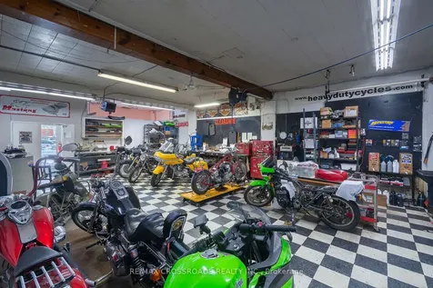 2230 Kingston Road Toronto ON M1N 1T9