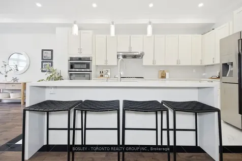 95 Dunkirk Road Toronto ON M4C 2M5