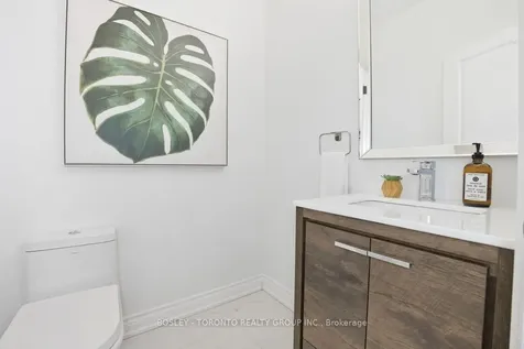 95 Dunkirk Road Toronto ON M4C 2M5