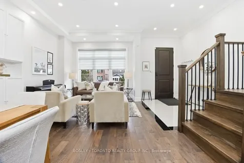 95 Dunkirk Road Toronto ON M4C 2M5