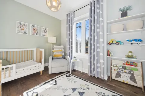 95 Dunkirk Road Toronto ON M4C 2M5
