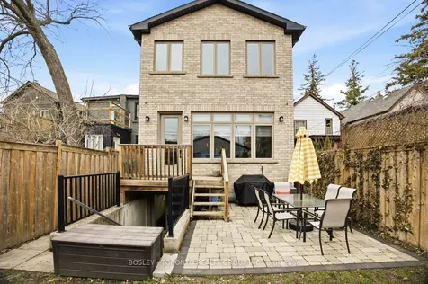 95 Dunkirk Road Toronto ON M4C 2M5