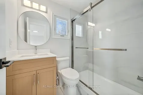 140 Orchard Heights Drive Clarington ON L1B 1J7