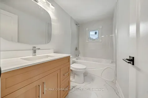 140 Orchard Heights Drive Clarington ON L1B 1J7