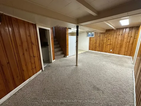 125 Treverton Drive Toronto ON M1K 3T1