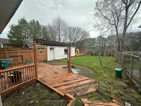 125 Treverton Drive Toronto ON M1K 3T1