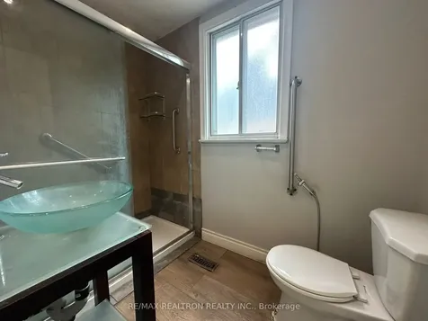 125 Treverton Drive Toronto ON M1K 3T1