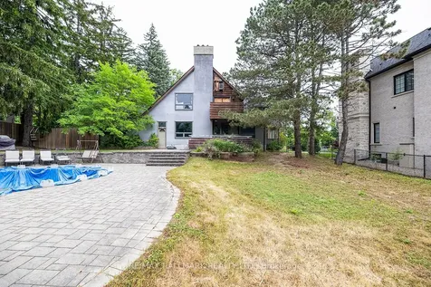 1382 Rougemount Drive Pickering ON L1V 1N1