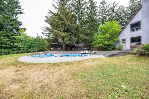 1382 Rougemount Drive Pickering ON L1V 1N1