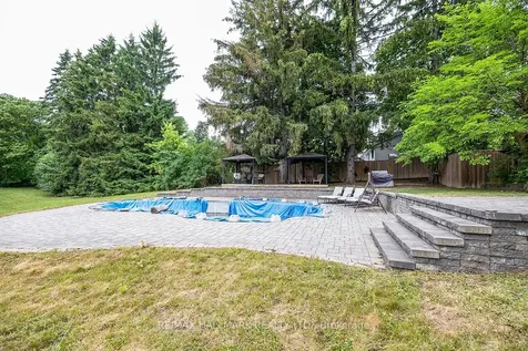 1382 Rougemount Drive Pickering ON L1V 1N1