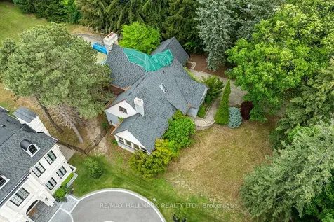 1382 Rougemount Drive Pickering ON L1V 1N1