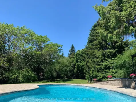 1382 Rougemount Drive Pickering ON L1V 1N1