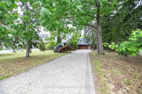 1382 Rougemount Drive Pickering ON L1V 1N1
