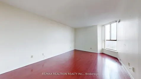 55 Bamburgh Circle Toronto ON M1W 3V4