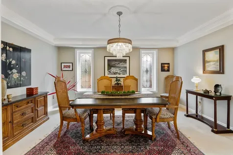 39 Kennett Drive Whitby ON L1P 1L5