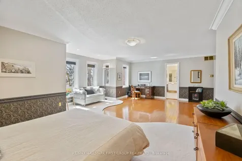 39 Kennett Drive Whitby ON L1P 1L5