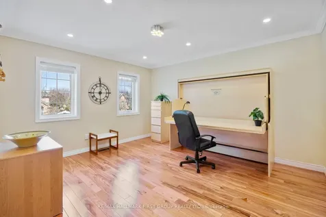 39 Kennett Drive Whitby ON L1P 1L5