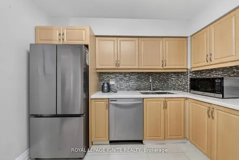 39 Kimbercroft Court Toronto ON M1S 5B5