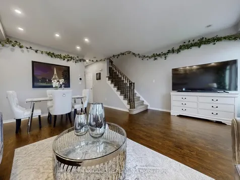 397 Beechgrove Drive Toronto ON M1E 3R1