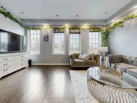 397 Beechgrove Drive Toronto ON M1E 3R1