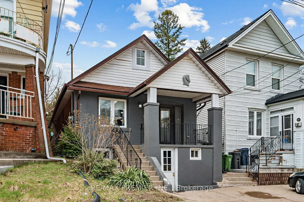 144 Westlake Avenue Toronto ON M4C 4R9