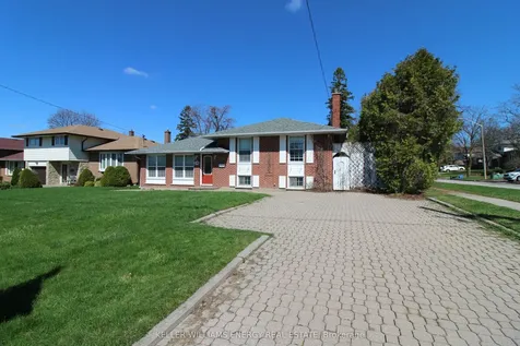 630 Buchan Avenue Oshawa ON L1J 3A3